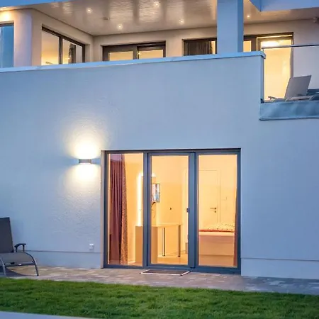 Belle Ile Apartment *