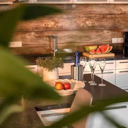 Belle Ile Apartment *